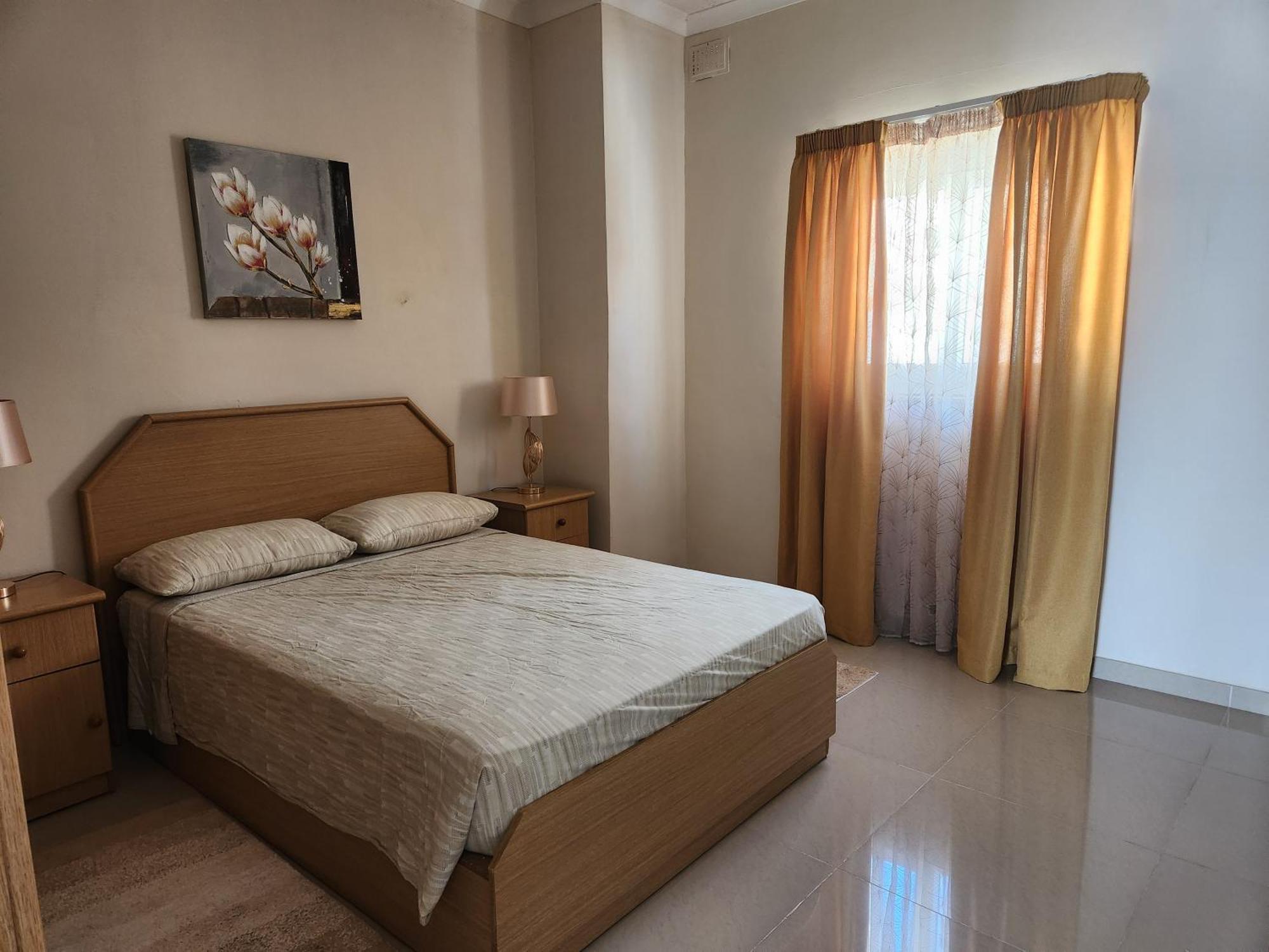 Riviera Holiday Apartments - Seafront - Wifi Marsaskala Ruang foto