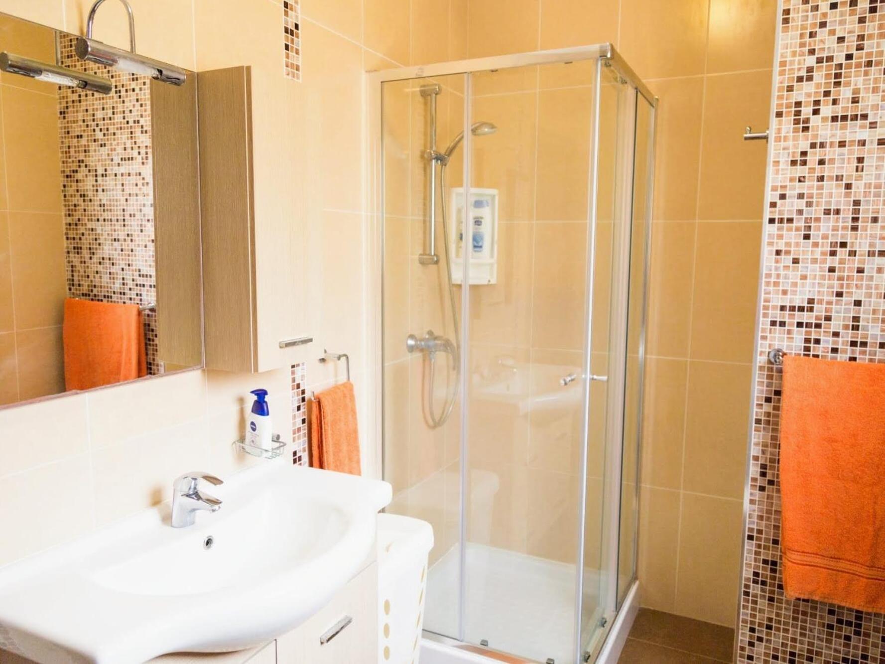 Riviera Holiday Apartments - Seafront - Wifi Marsaskala Ruang foto